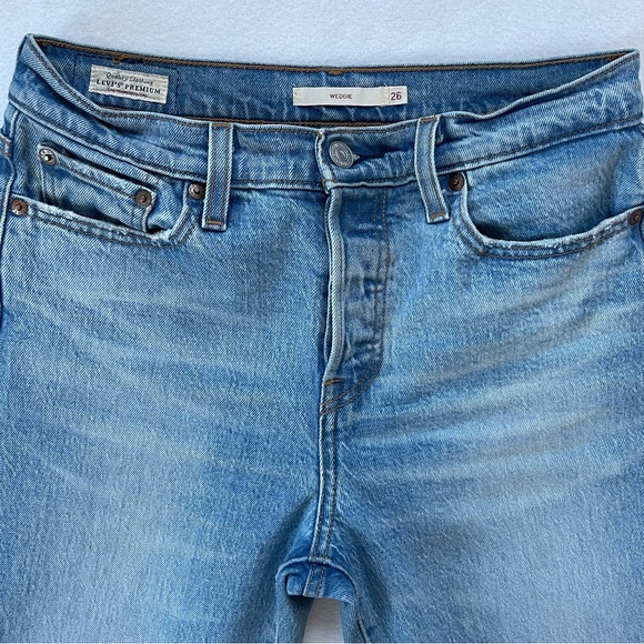 Levi’s Wedgie Icon Fit Blue Jeans, Ankle length, size 26 - Picture 7 of 10